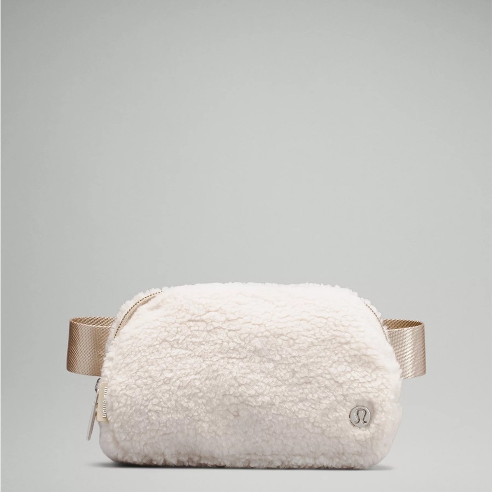 Lululemon Natural Ivory Sherpa Crossbody Belt Bag